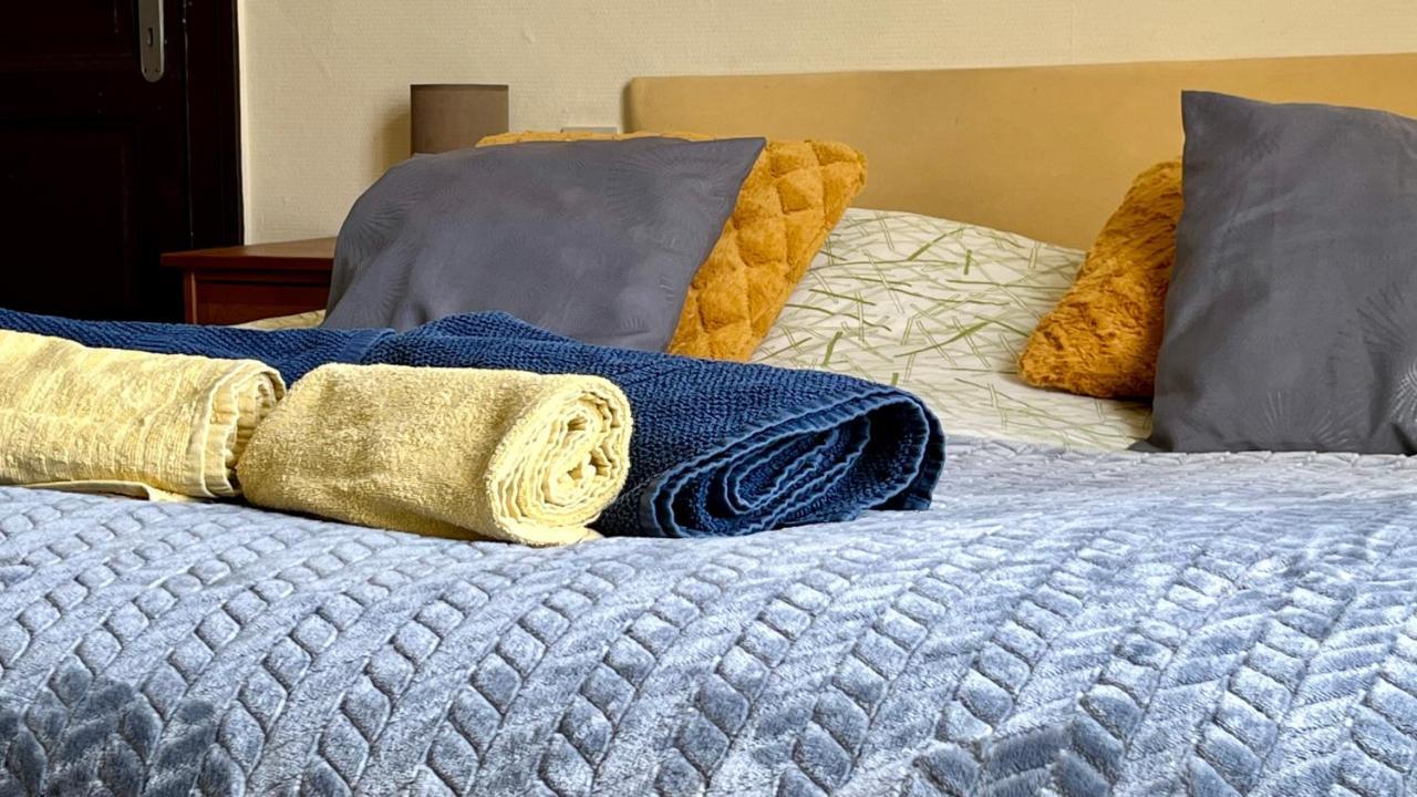 B&B Les Ecoliers Cherain Екстериор снимка