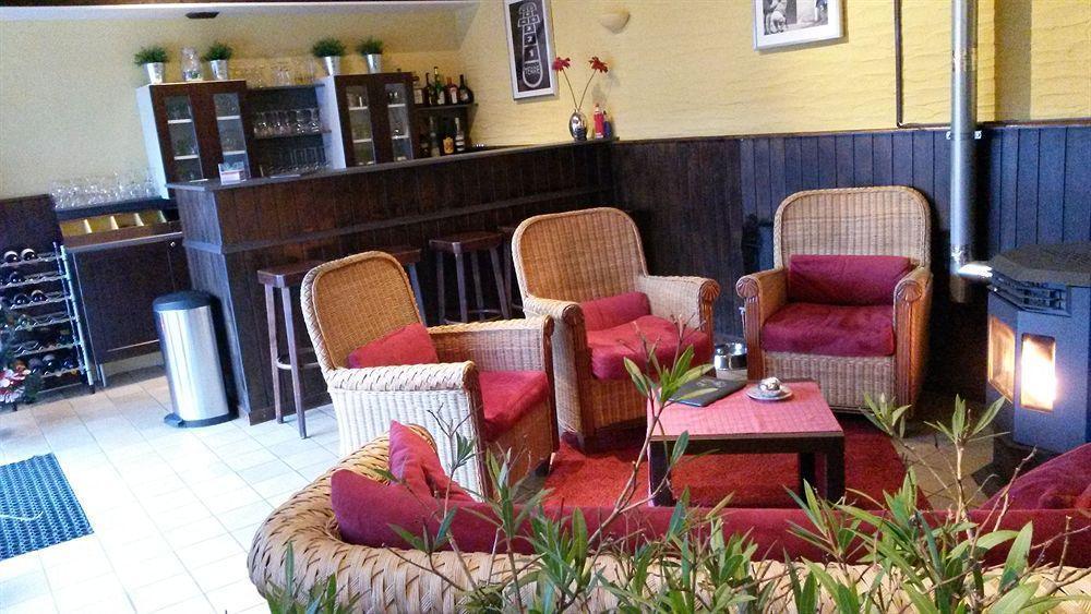 B&B Les Ecoliers Cherain Екстериор снимка